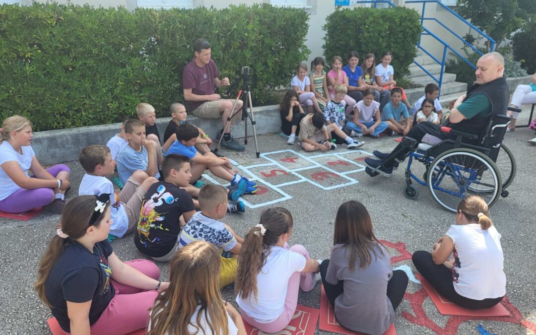 Književni susret s piscem Krešimirom Butkovićem u PŠ Barbat